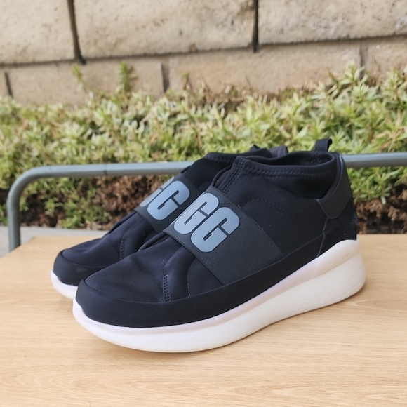Ugg Neutra Slip On Sock Sneaker Black/White Size 8.  - Picture 1 of 12